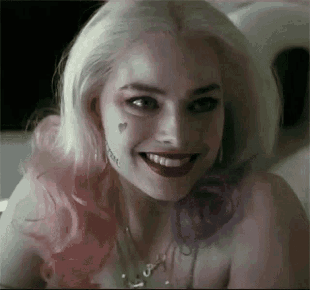 Harley Quinn Margot Robbie GIF