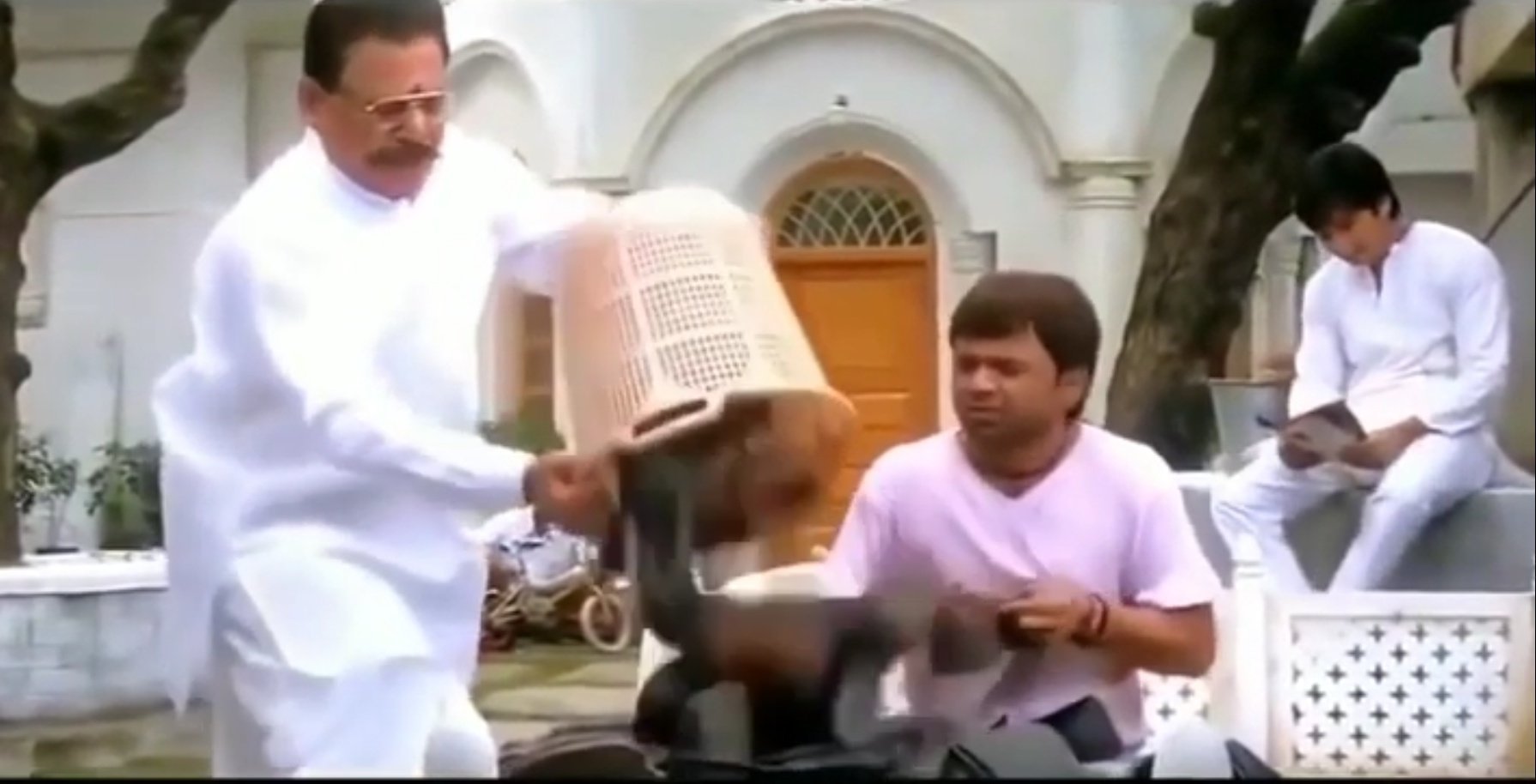 Chup Chup Ke Rajpal Yadav Meme Template