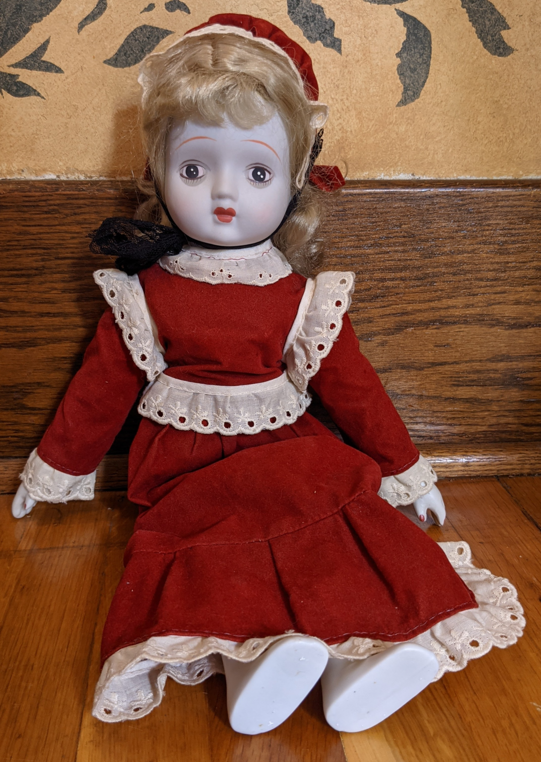 Creepy Doll Amanda  Meme Template