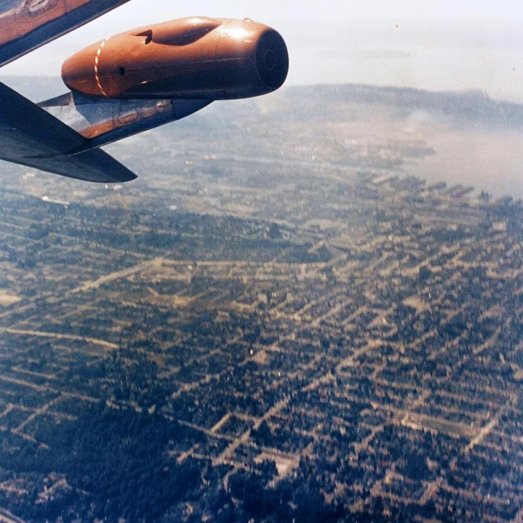 Upside Down Boeing Meme Template