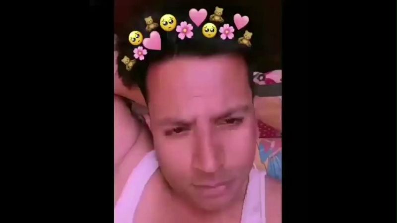 Puneet Superstar Banyan Mai Dekhte Hue Funny Memes Video Download