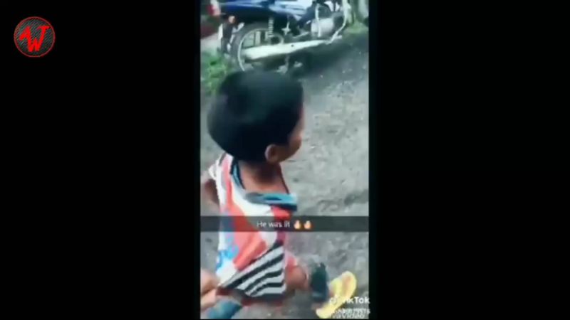 Mere Muh Se Nikal Gayi Meme Download Meme Template