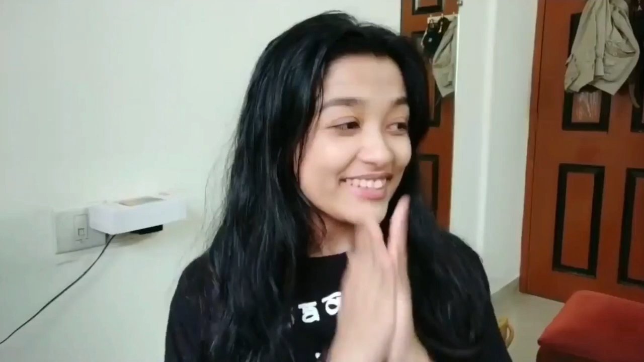 Riya Gogoi Kya Kar Rahe Ho Mujhe Sharam Aa Rahi Hai Meme Download