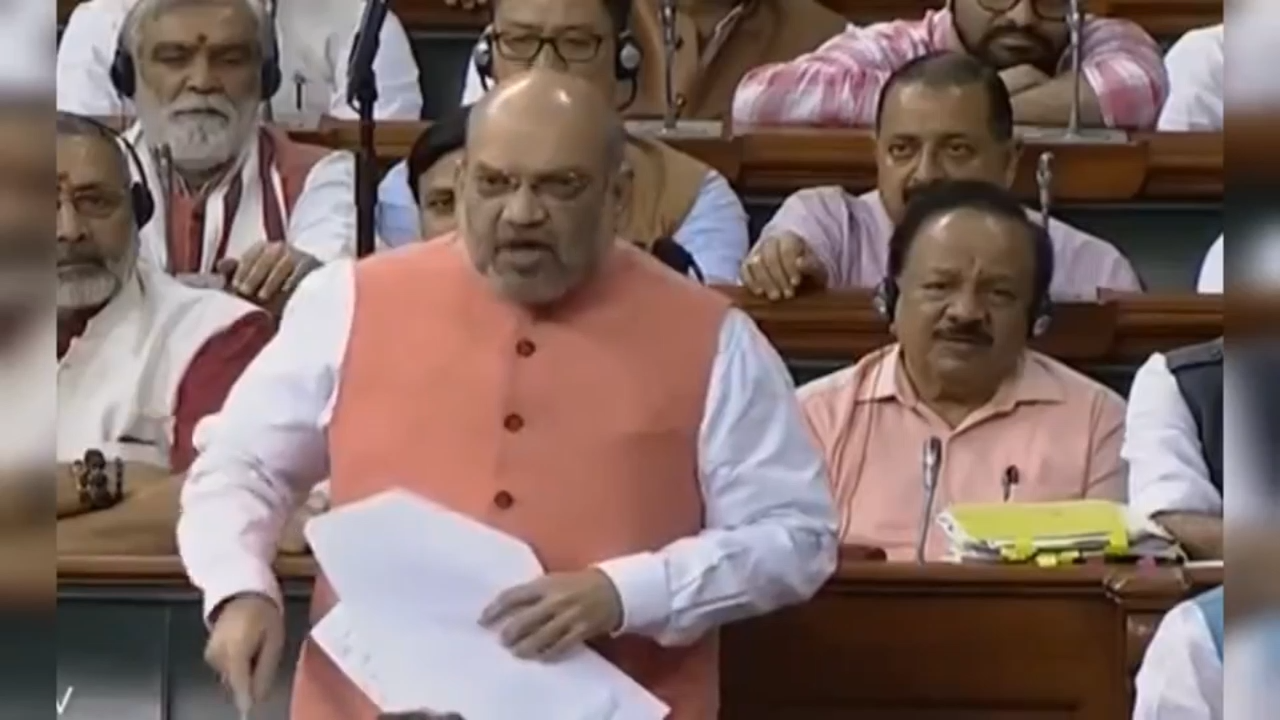 Jaan De Denge Iske Liye Meme Download