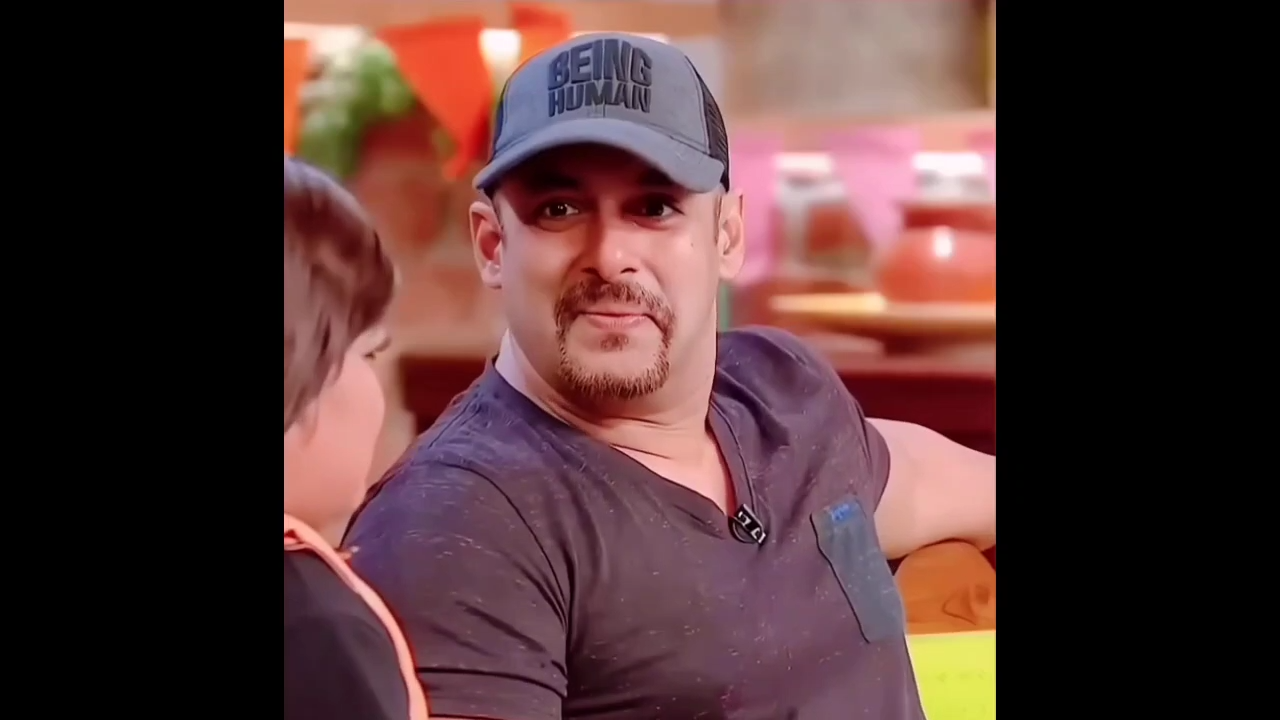 Salman Khan Laughing With Bharti Memes Download