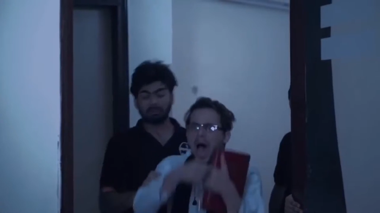 Arey Maiya Yo Ka Dekh Liyo Meme Download