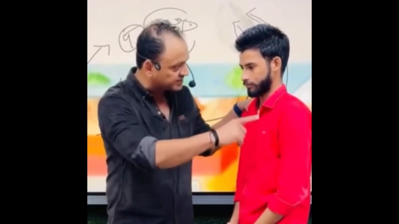 Kisse Baat Kar Rahe The Meme Download